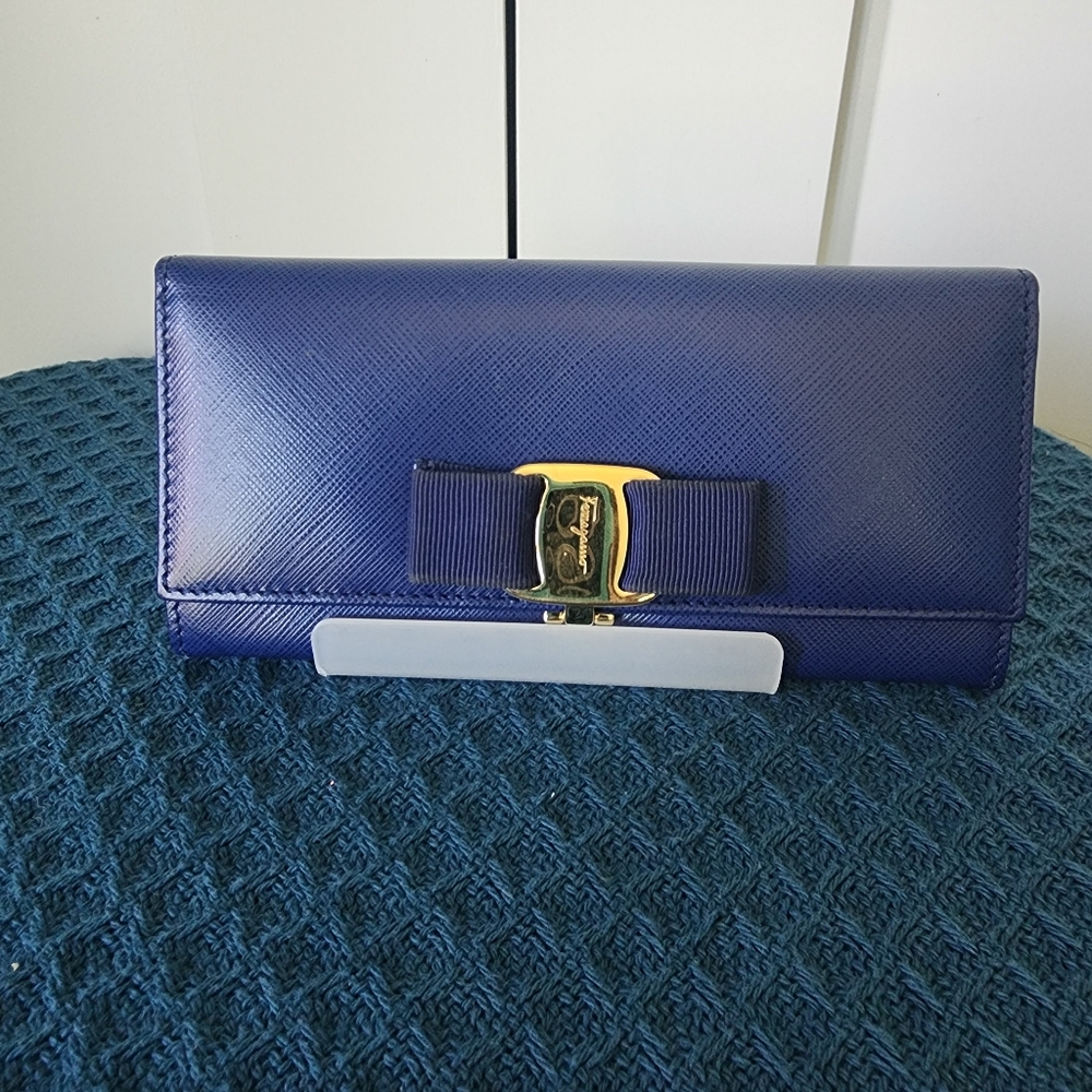 Salvatore Ferragamo EUC Colbalt Blue Bow Long Wallet
